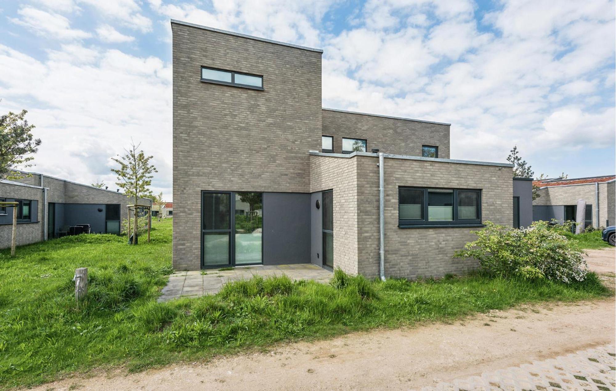 Cozy Home In Lembruch-Duemmer See With Sauna Bagian luar foto