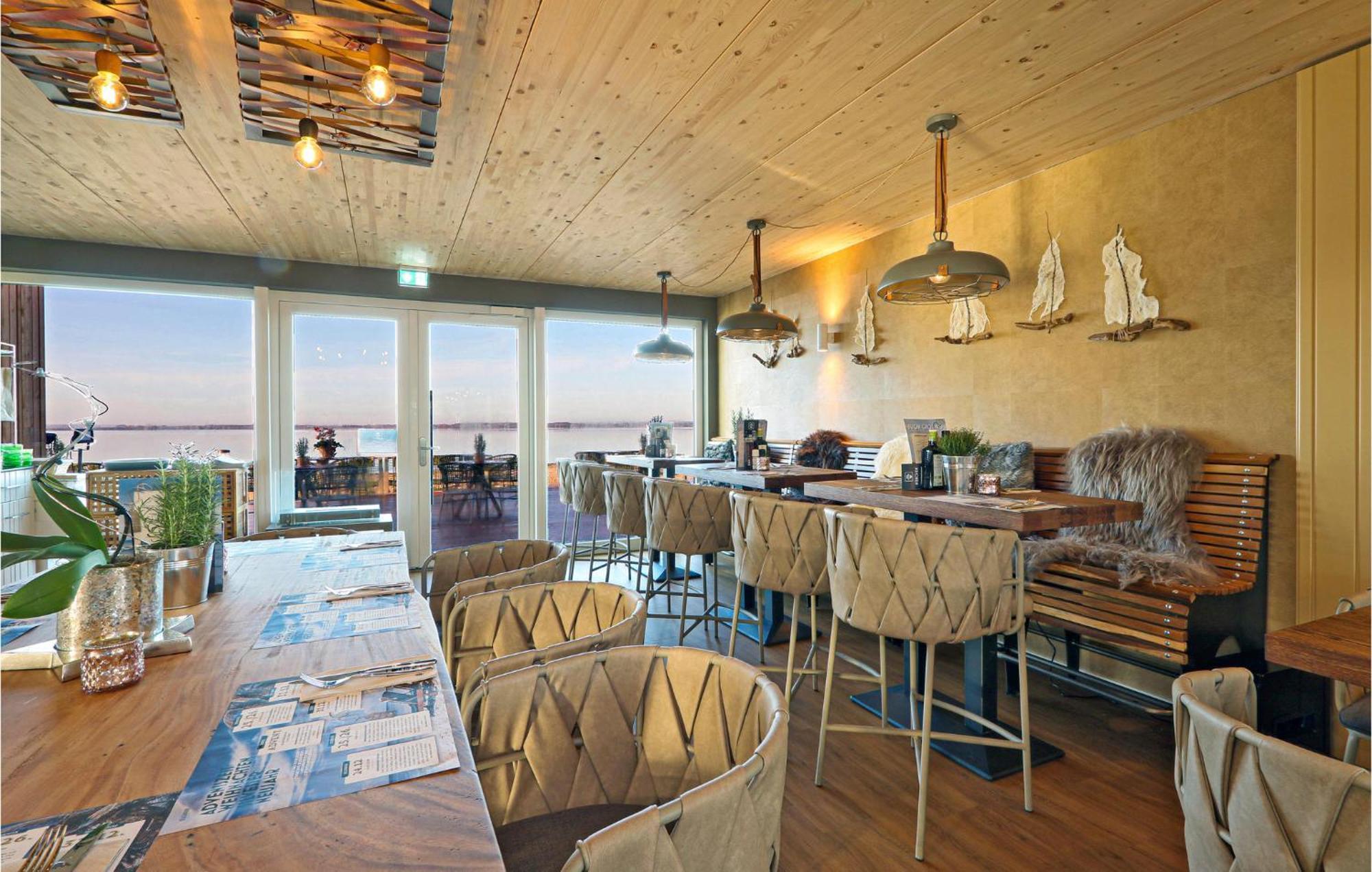 Cozy Home In Lembruch-Duemmer See With Sauna Bagian luar foto
